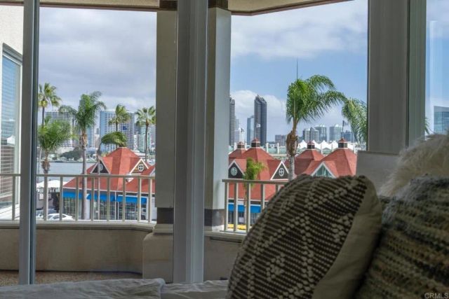 1133 1st. Street 320, Coronado, CA 92118