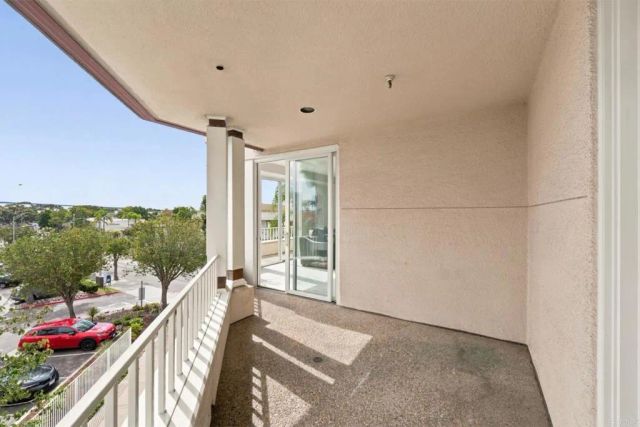 1133 1st. Street 320, Coronado, CA 92118