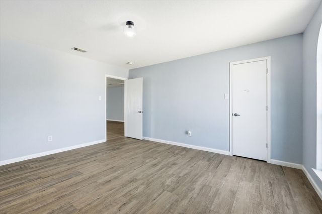 10733 Kittering Trail, Fort Worth, TX 76052