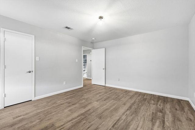 10733 Kittering Trail, Fort Worth, TX 76052