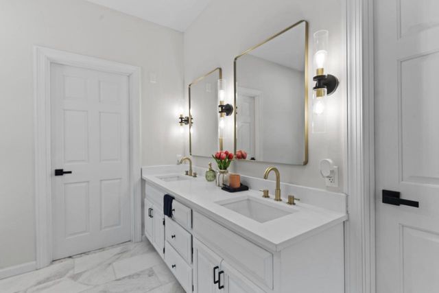 573 Kettle RIDGE, Colgate, WI 53017