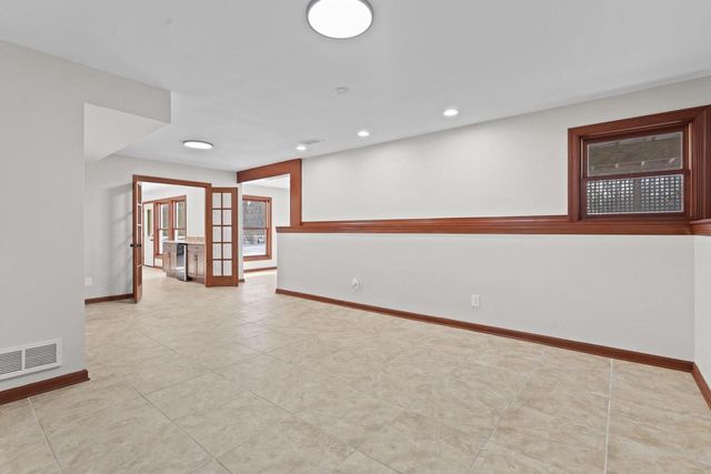 573 Kettle RIDGE, Colgate, WI 53017