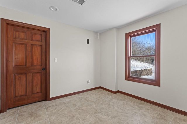 573 Kettle RIDGE, Colgate, WI 53017