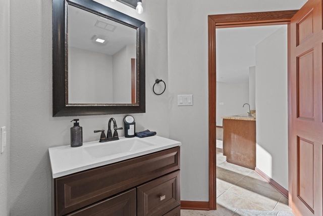 573 Kettle RIDGE, Colgate, WI 53017