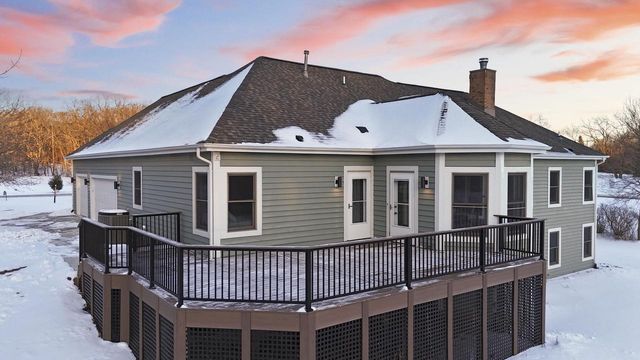 573 Kettle RIDGE, Colgate, WI 53017