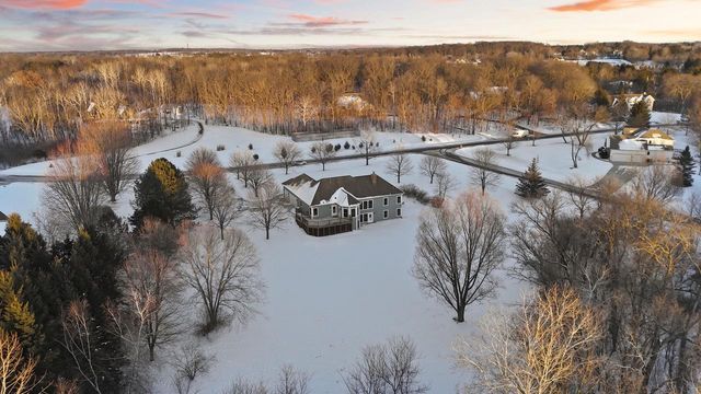 573 Kettle RIDGE, Colgate, WI 53017