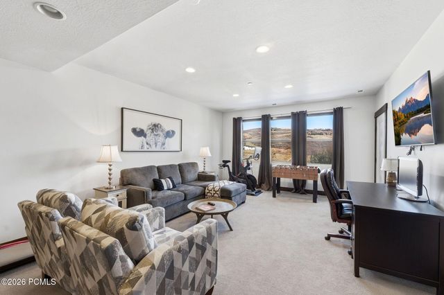 964 W Abigail Dr, Kamas, UT 84036