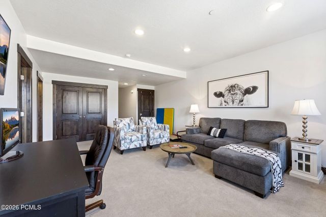 964 W Abigail Dr, Kamas, UT 84036