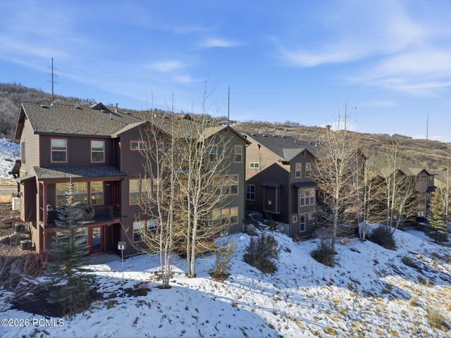 964 W Abigail Dr, Kamas, UT 84036