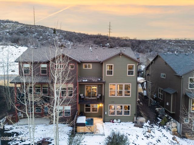 964 W Abigail Dr, Kamas, UT 84036