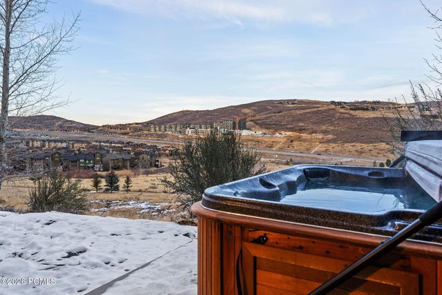 964 W Abigail Dr, Kamas, UT 84036