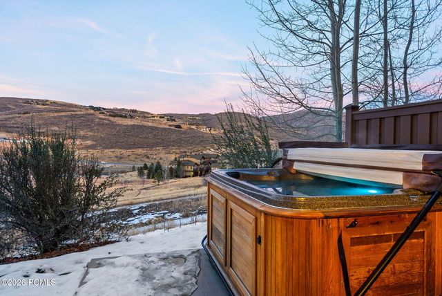 964 W Abigail Dr, Kamas, UT 84036