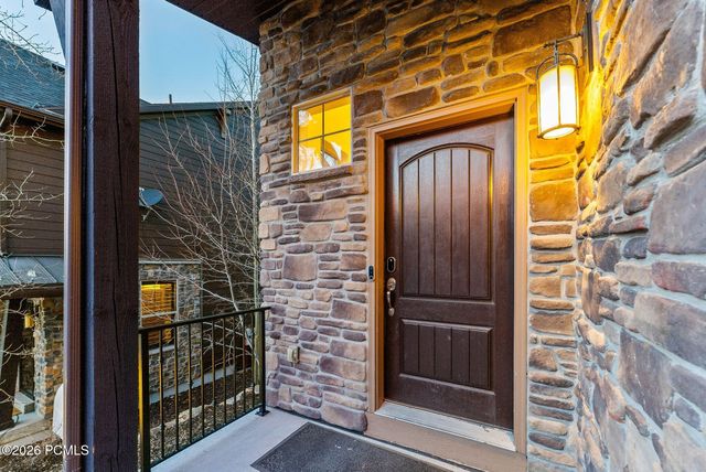 964 W Abigail Dr, Kamas, UT 84036