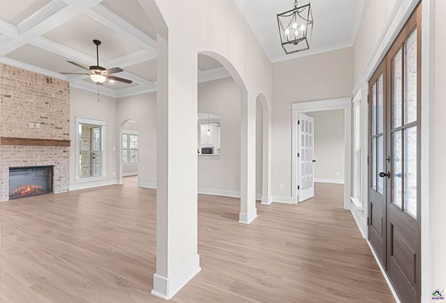 202 Emberwood Way, Kathleen, GA 31047