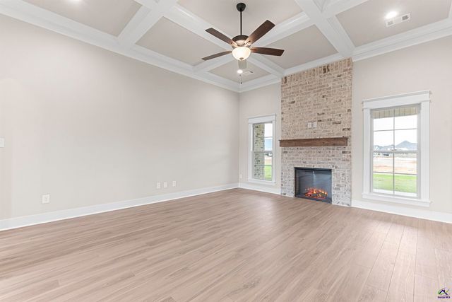 202 Emberwood Way, Kathleen, GA 31047