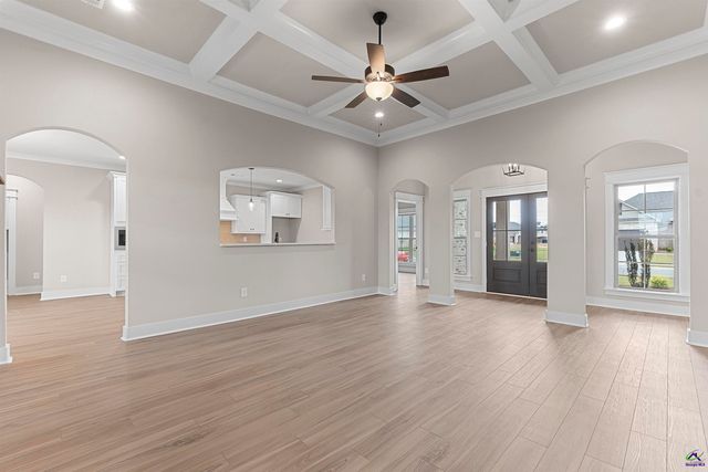 202 Emberwood Way, Kathleen, GA 31047