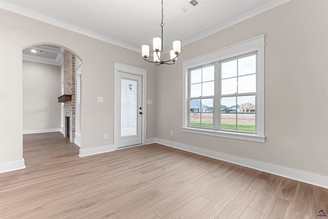 202 Emberwood Way, Kathleen, GA 31047