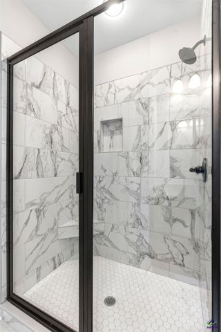 202 Emberwood Way, Kathleen, GA 31047