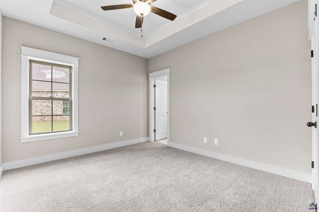 202 Emberwood Way, Kathleen, GA 31047