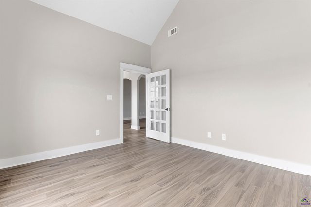 202 Emberwood Way, Kathleen, GA 31047