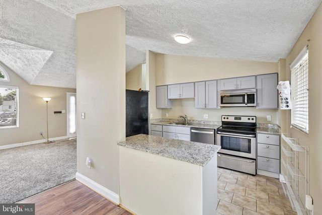 2904 GOLDEN FLEECE DR, Pasadena, MD 21122