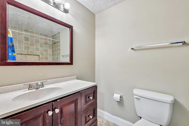 2904 GOLDEN FLEECE DR, Pasadena, MD 21122