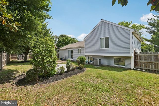 2904 GOLDEN FLEECE DR, Pasadena, MD 21122