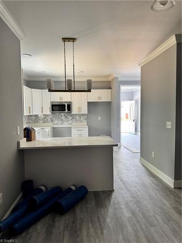 204 Guerrant Street, Greensboro, NC 27401