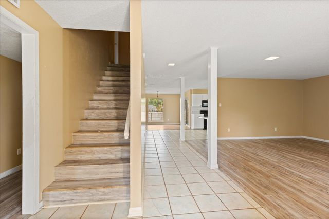 803 KINGSBURY CT, Longview, TX 75604