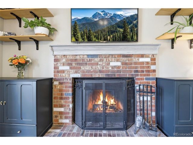 1802 Forest Ridge Dr, Colorado Springs, CO 80918