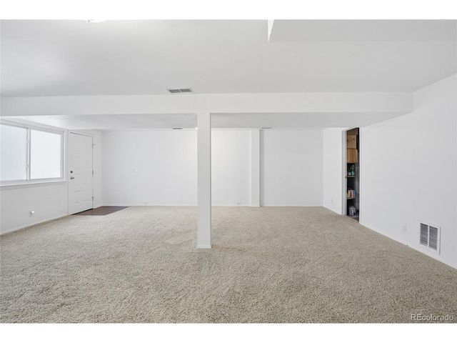 1802 Forest Ridge Dr, Colorado Springs, CO 80918