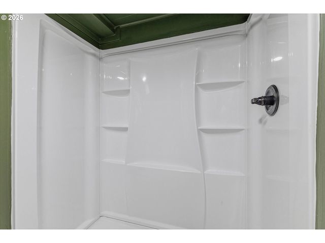 7567 DELAWARE Ln, Vancouver, WA 98664
