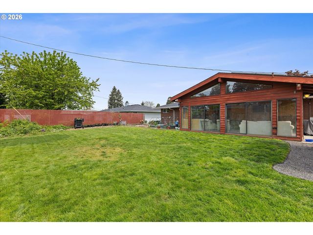 7567 DELAWARE Ln, Vancouver, WA 98664