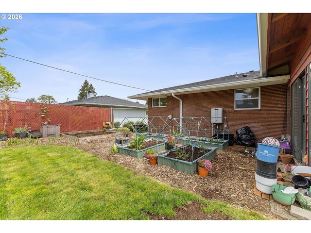 7567 DELAWARE Ln, Vancouver, WA 98664