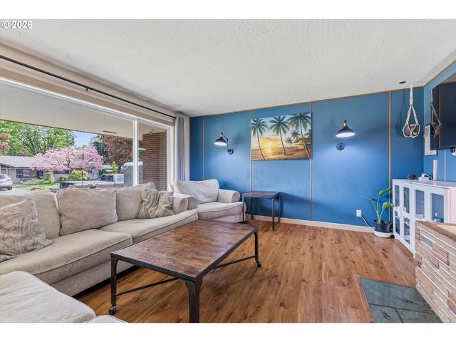 7567 DELAWARE Ln, Vancouver, WA 98664