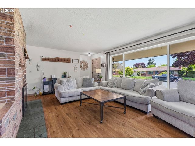 7567 DELAWARE Ln, Vancouver, WA 98664