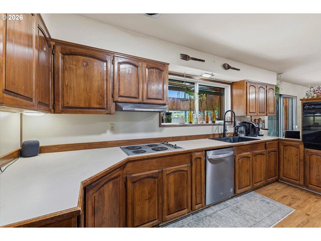 7567 DELAWARE Ln, Vancouver, WA 98664
