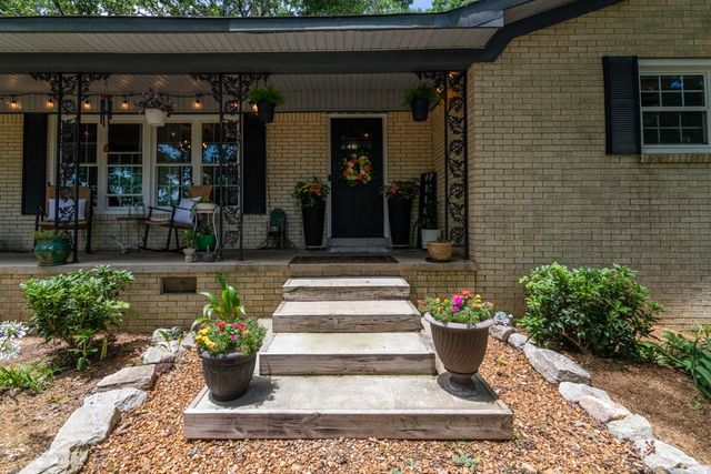 7636 Liberty Rd, Scotts Hill, TN 38374
