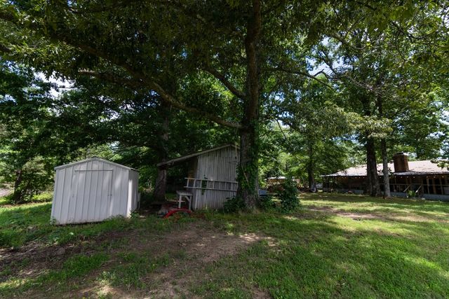 7636 Liberty Rd, Scotts Hill, TN 38374