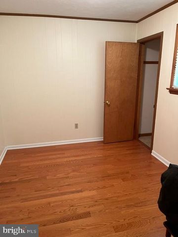 15 STONELEIGH DR, Lebanon, PA 17042