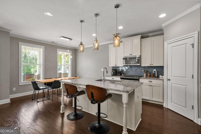 2032 Stanfield Avenue NW, Atlanta, GA 30318