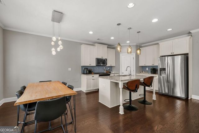 2032 Stanfield Avenue NW, Atlanta, GA 30318