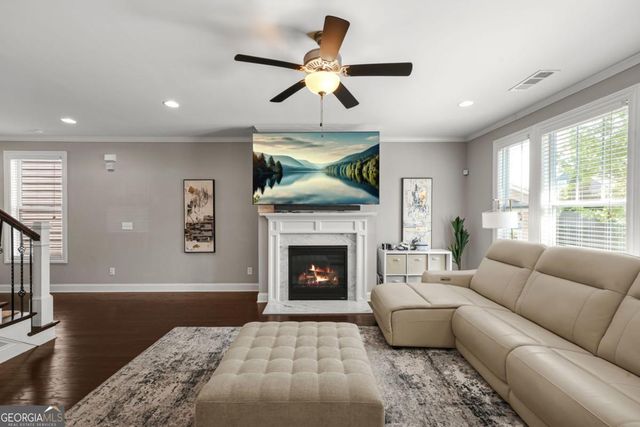 2032 Stanfield Avenue NW, Atlanta, GA 30318