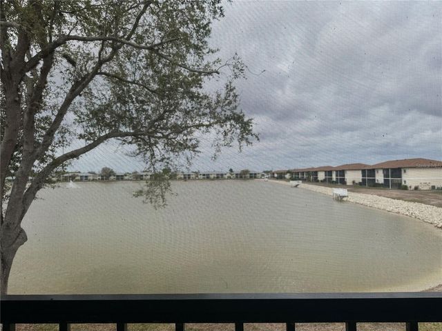 25225 RAMPART BOULEVARD 105, Punta Gorda, FL 33983