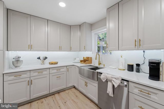 11586 WINNEBAGO LN, Lusby, MD 20657