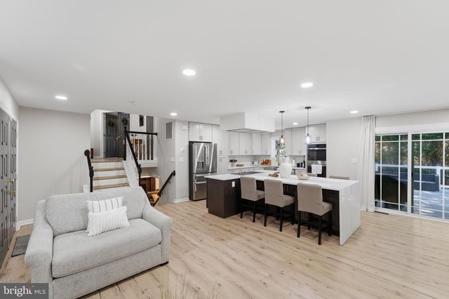 11586 WINNEBAGO LN, Lusby, MD 20657