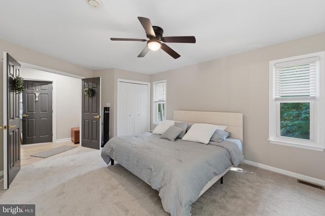 11586 WINNEBAGO LN, Lusby, MD 20657