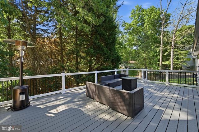 11586 WINNEBAGO LN, Lusby, MD 20657
