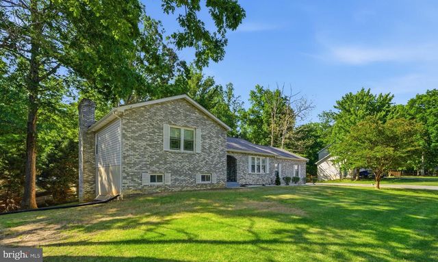 11586 WINNEBAGO LN, Lusby, MD 20657
