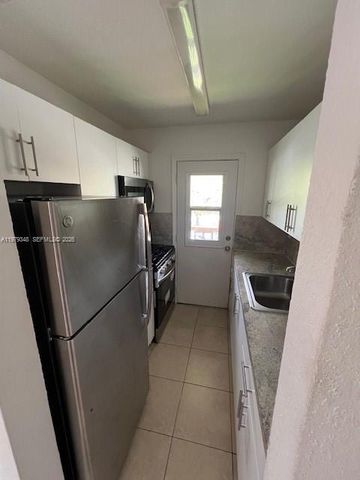3901 SW 78th Ct 219, Miami, FL 33155